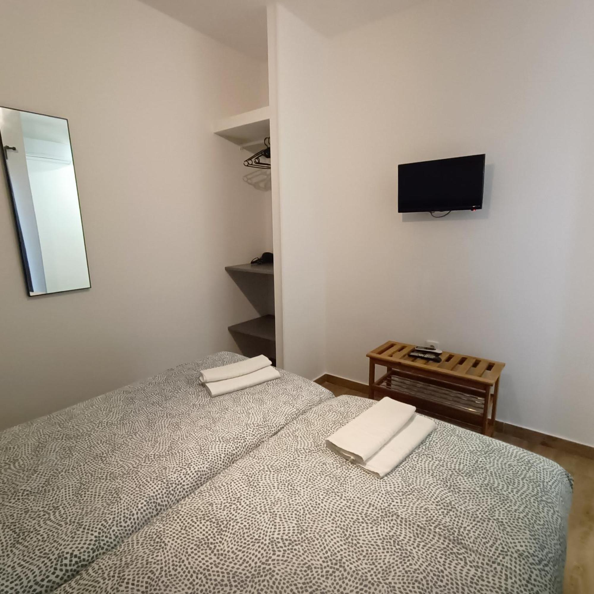 Good Vibes - Lagos Guesthouse 외부 사진